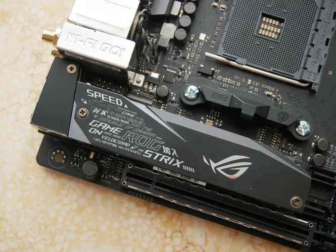 心心念念的 itx 装机